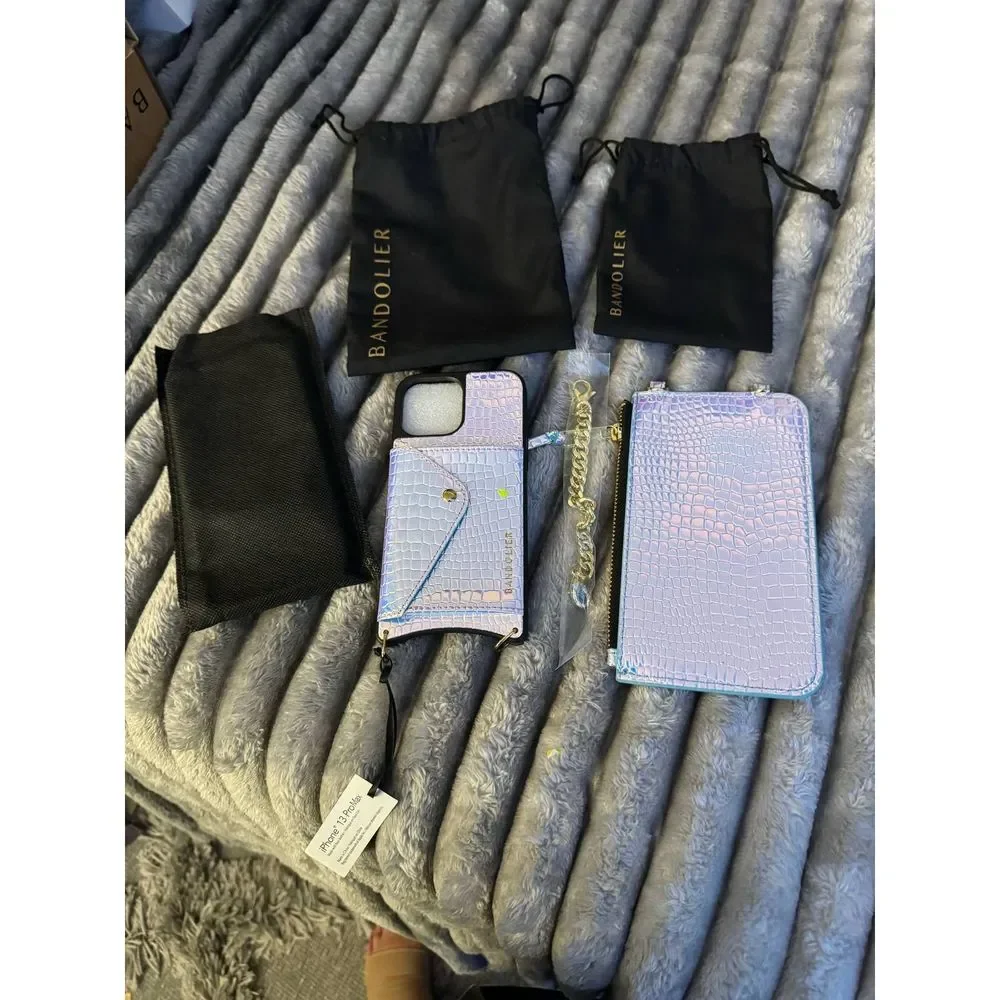 Bandolier 12/13 max pro crossbody iphone case/wristlet set - Picture 2 of 5